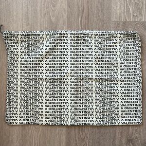 Valentino Dust bag (v1)